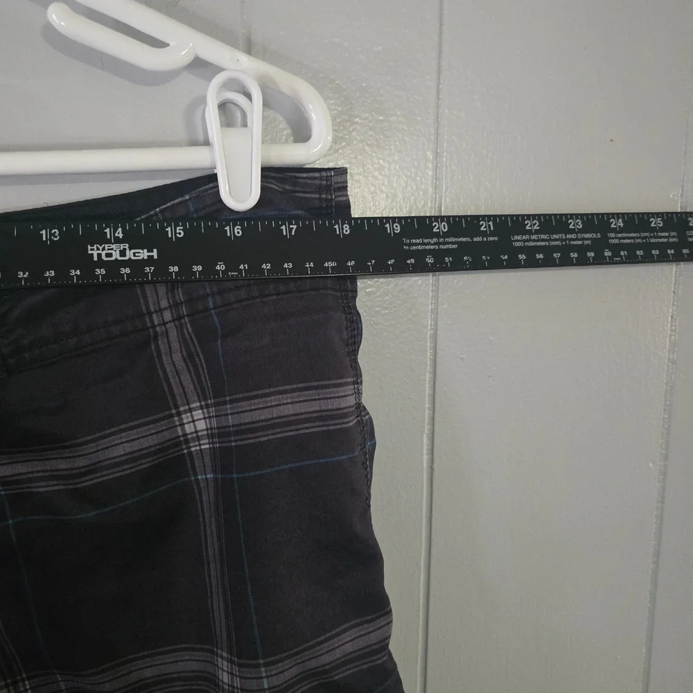 O'Neill Board Shorts Mens 36‎ Black Plaid Cargo Pocket Embroidered Logo Surf